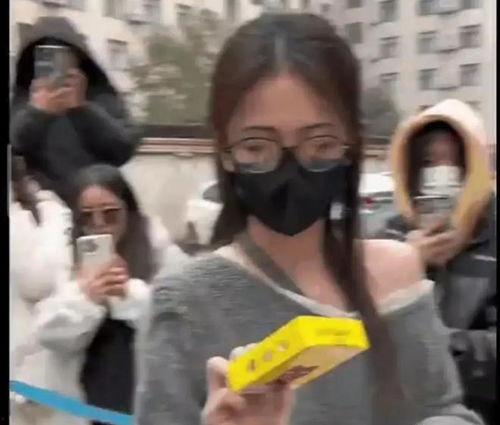 吃瓜八卦娱乐群,吃瓜八卦群背后的故事