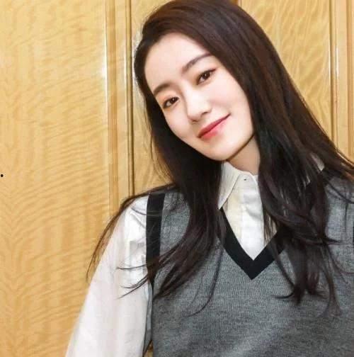 娱乐圈吃瓜张小斐是谁,娱乐圈吃瓜界的“瓜王”