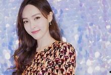 娱乐吃瓜酱30岁,三十而立，揭秘娱乐圈那些不为人知的秘密